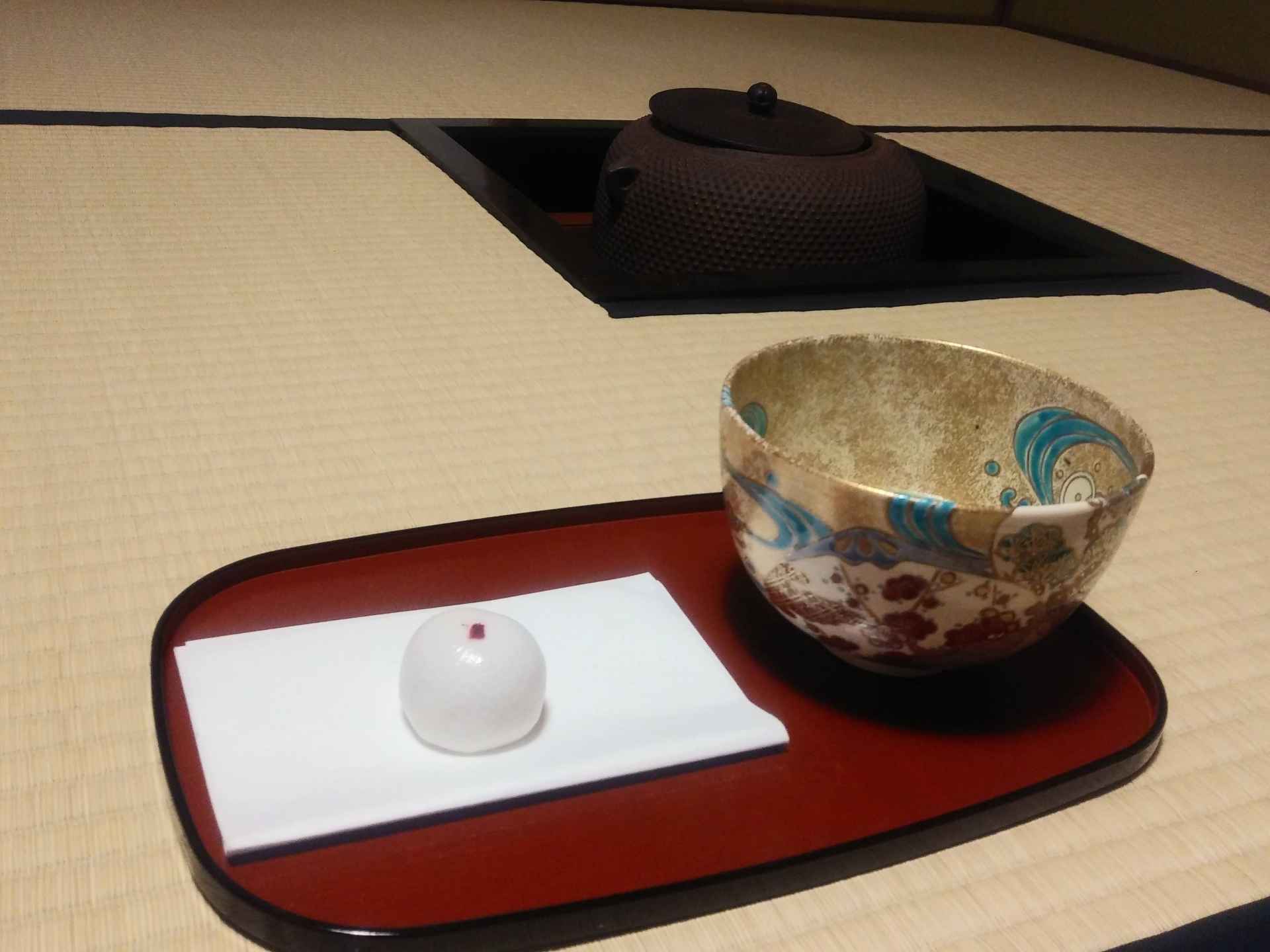 三の丸ホール庭園茶会