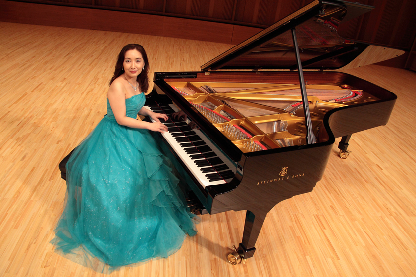 中根希子ピアノ開きコンサート